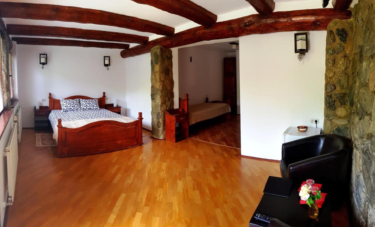 Villa Casa Bunicului à Vistisoara Chambre photo