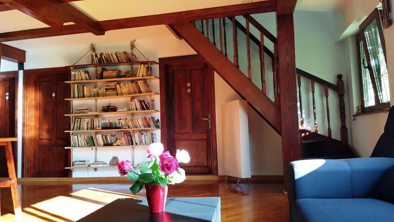 Villa Casa Bunicului à Vistisoara Extérieur photo